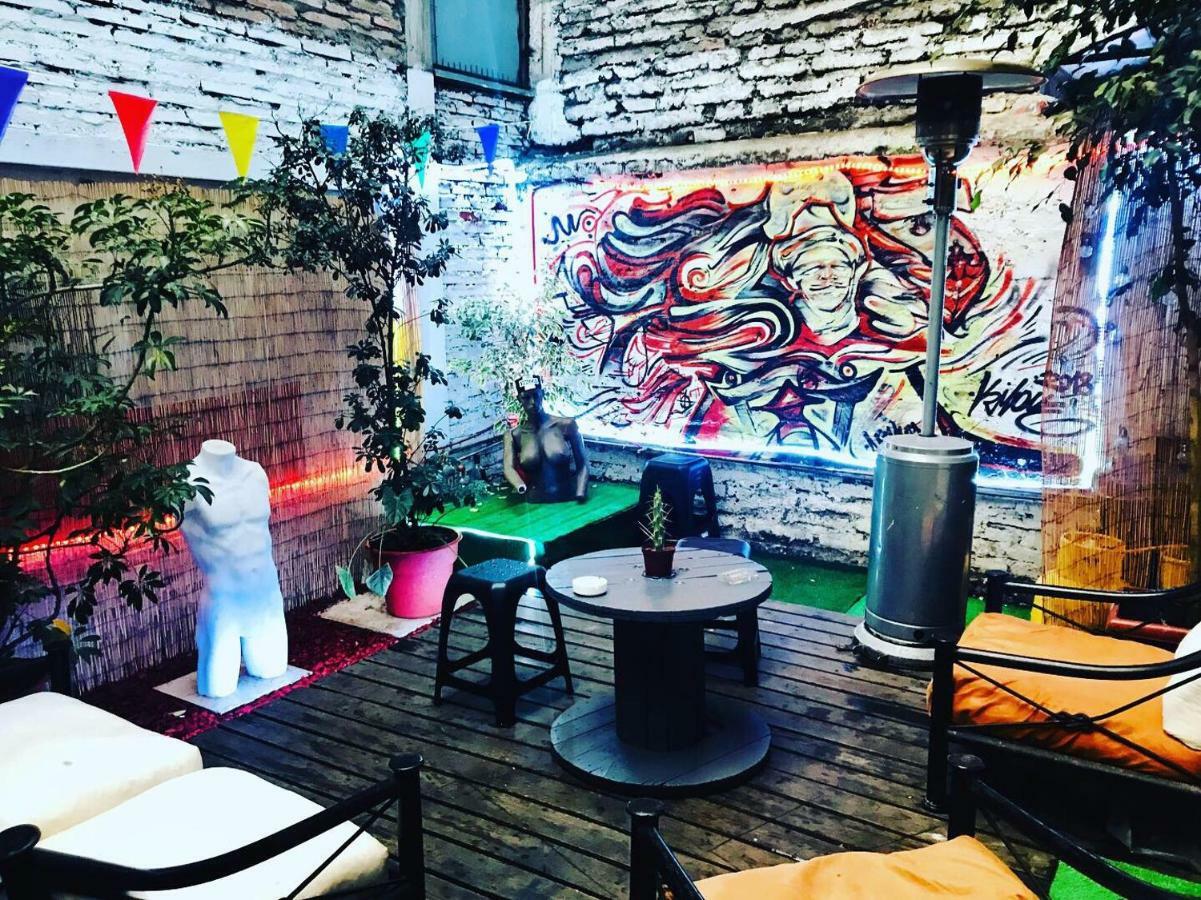 Urbano Albergue *