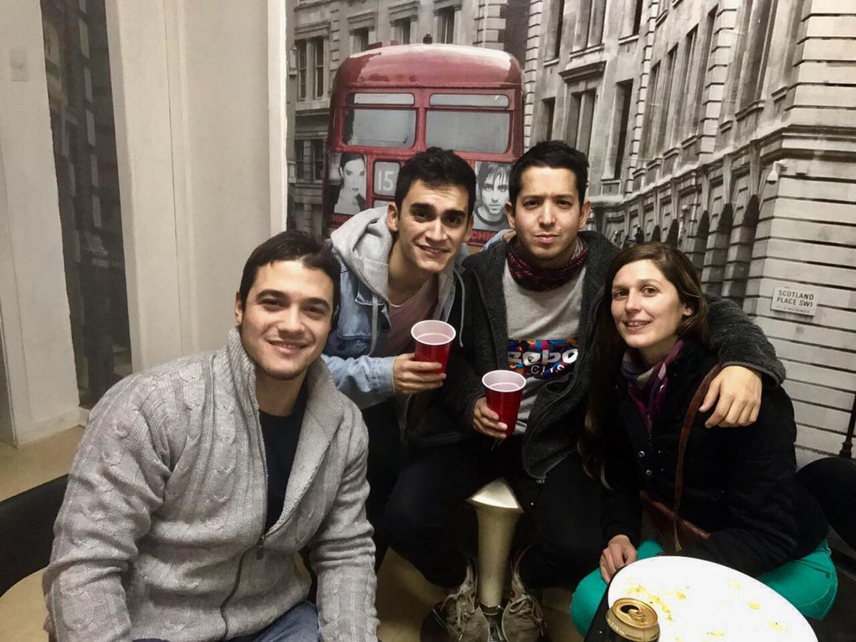 Urbano Hostal *